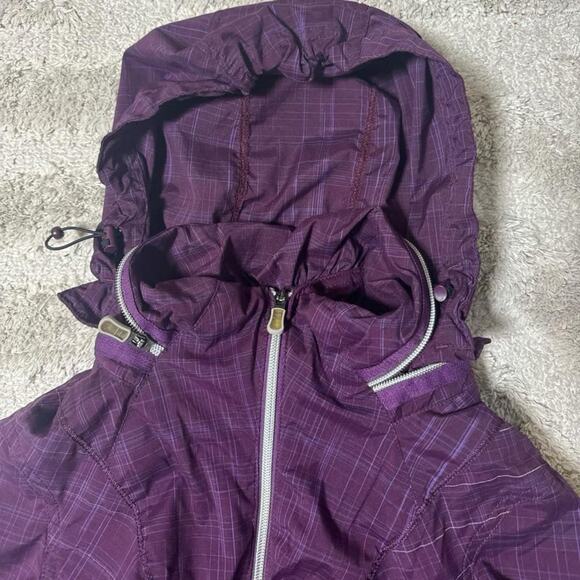 Lululemon Run Hustle Zip Hooded Jacket - Picture 3 of 8